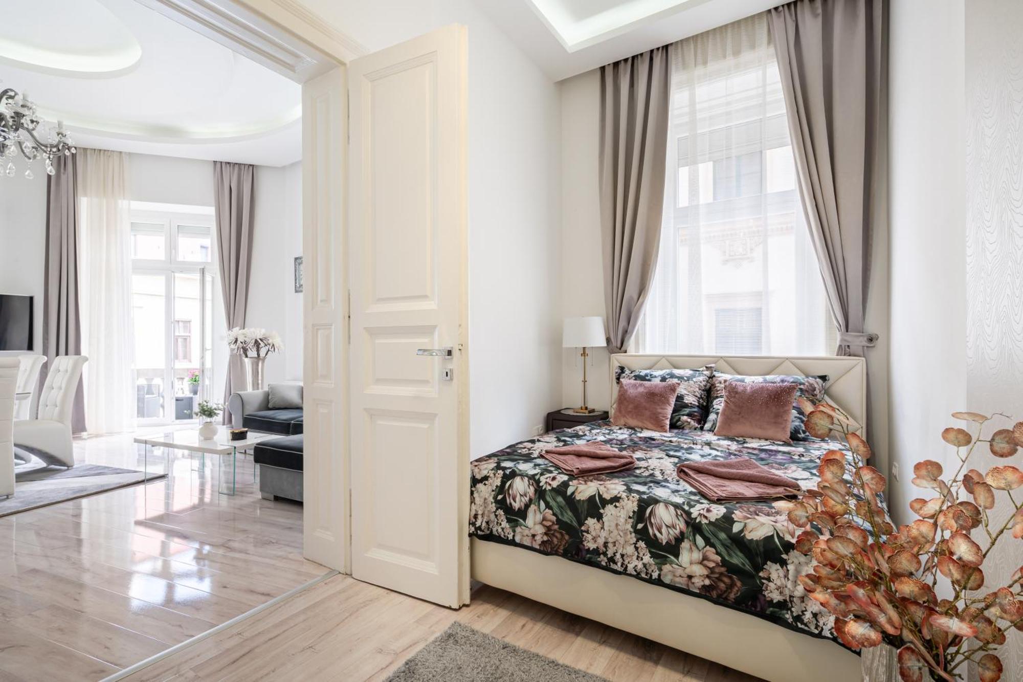 Kiraly 35 Luxury Apartment With Free Parking Budapest Exterior foto